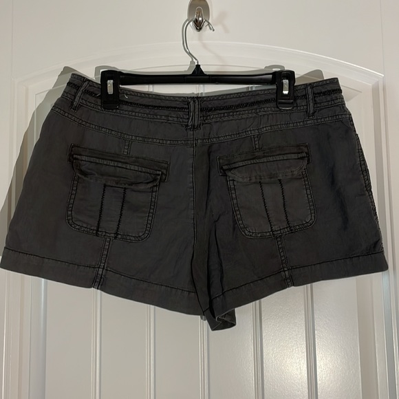 Women’s Maurice’s shorts. Size 13/14. Dark grey. - Picture 2 of 6